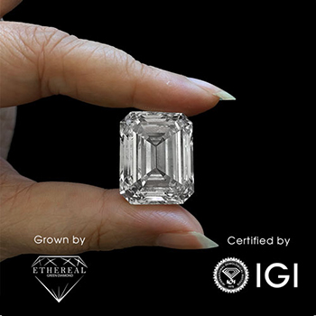 the same 50.25 carat held by w0man fingers the same 50.25 carat held by w0man fingers